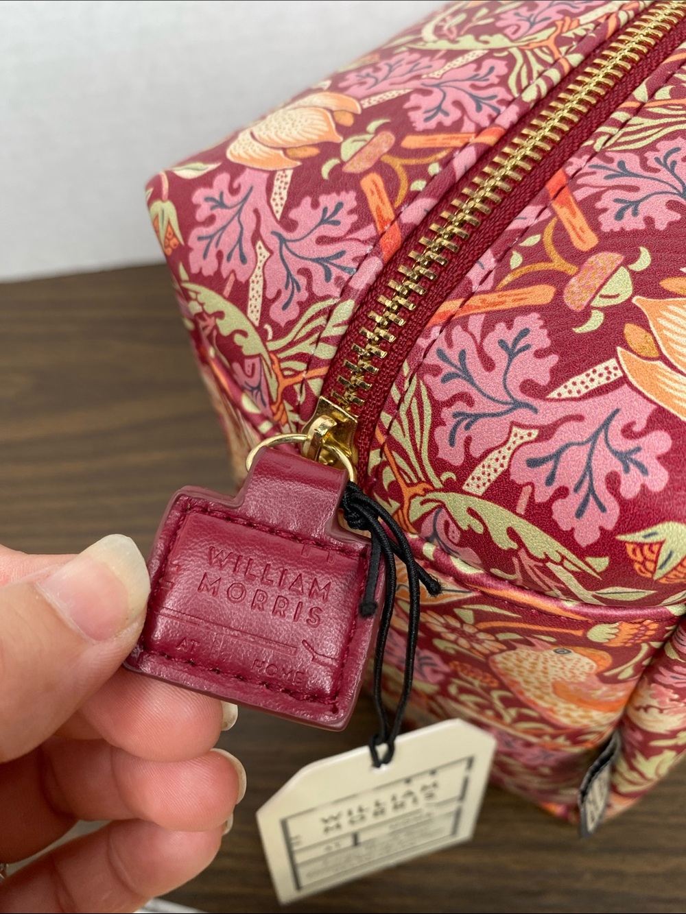 William Morris & Co cosmetic bag case raspberry Strawberry Thief bird print NWT - Picture 4 of 6